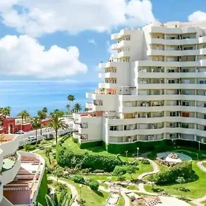 https://benalbeach-estudio-premium.hotelsinnerja.org