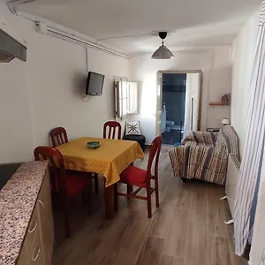 https://apt-cal-cascat.catalonia-hotels.com